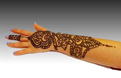Henna-Left-Hand_Chichester